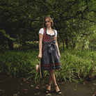 Dirndl Victoria (60 cm) inkl. Bluse & Schürze - Eysler